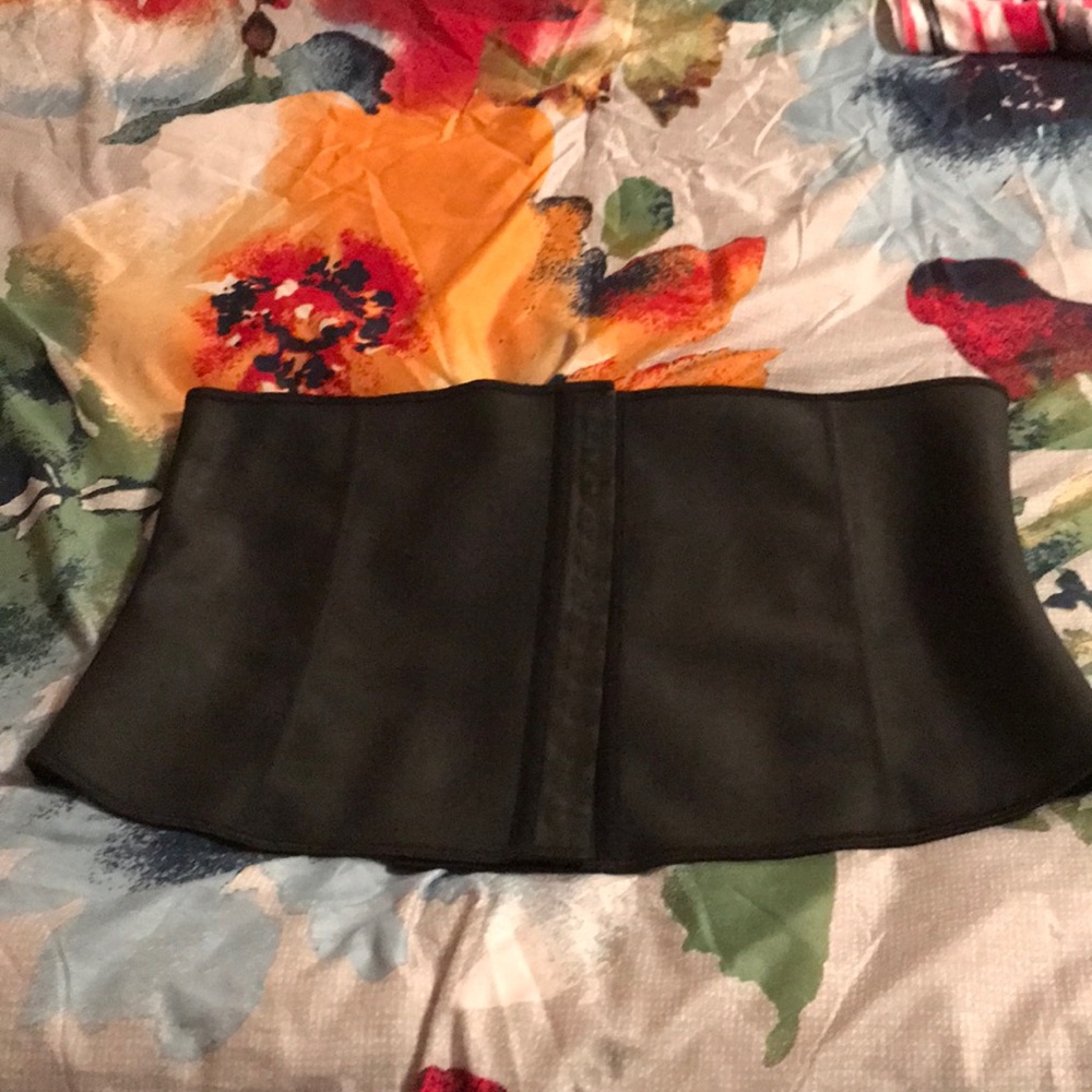 Waist Trainer